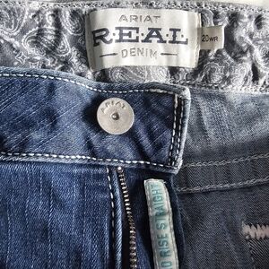 Ariat Women's Straight Jeans